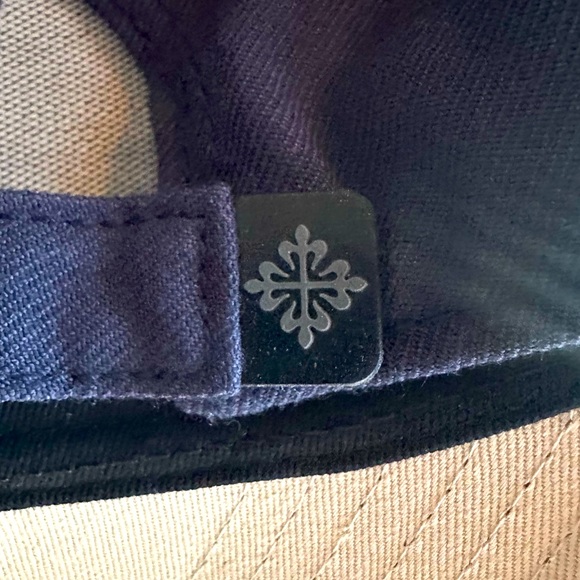 Authentic PATEK PHILIPPE “PP” Official Embroidered Cap - Picture 7 of 7
